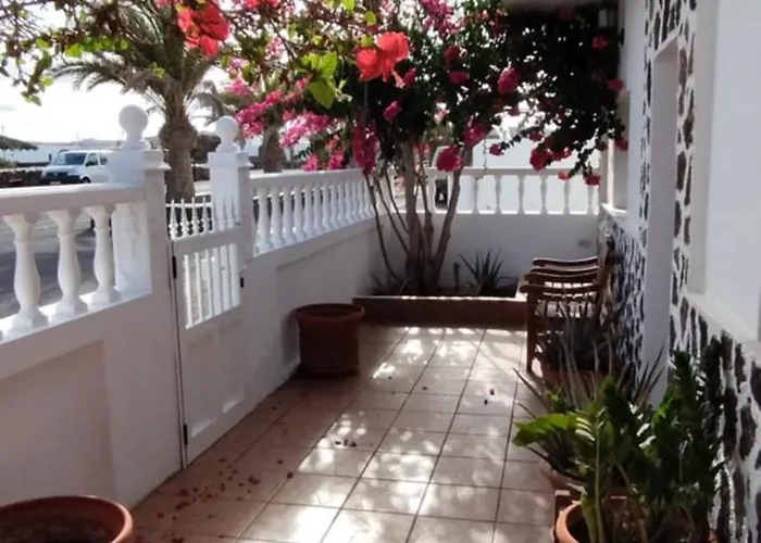 Holiday home Casa M & A La Oliva